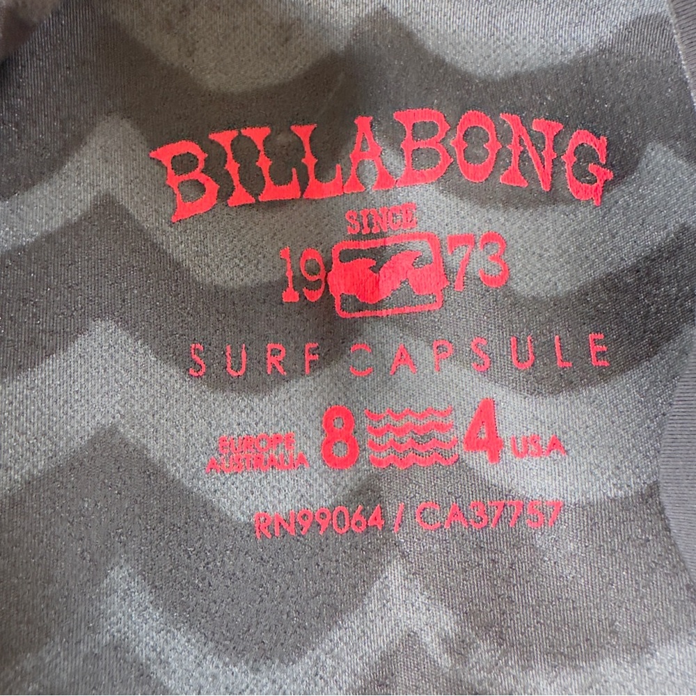 Billabong Surf Capsule - Picture 10 of 15